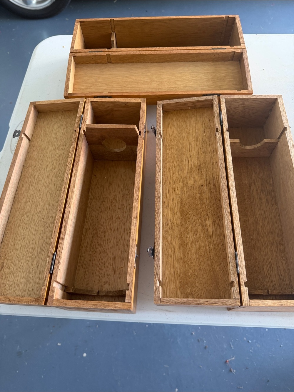 Wooden wine boxes - Picture 3 of 3